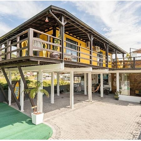 Pousada Container Amarelo Palhoça Exteriör bild